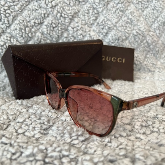 Gucci Sunglasses - Picture 1 of 4